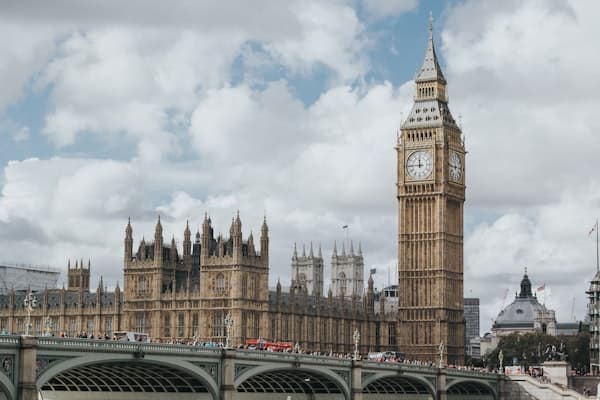 Tier 4 UK Visa
